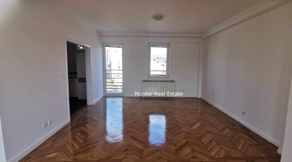 BB08D893-B73B-4852-AF60-49ACB9836583