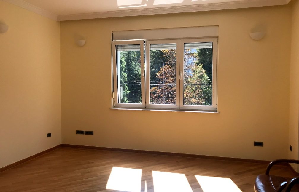 Rent Luxury House Dedinje (29)