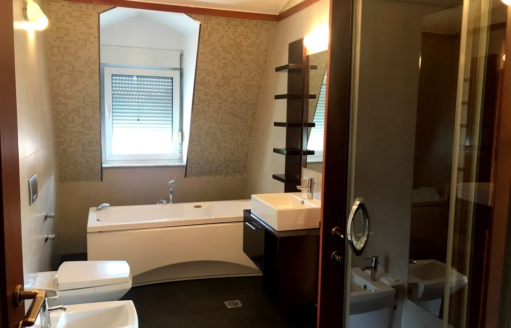 Rent Luxury House Dedinje (31)