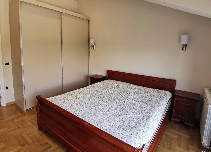 Dedinje 220sqm house for rent (35)