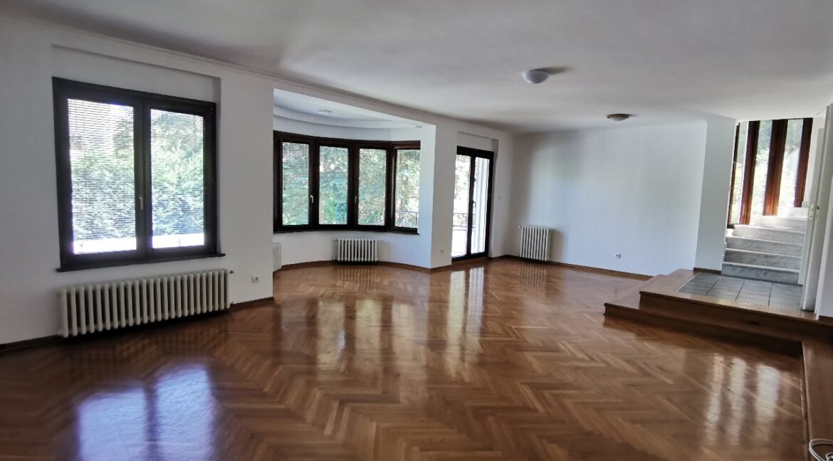Dedinje 300sqm house for rent (10)