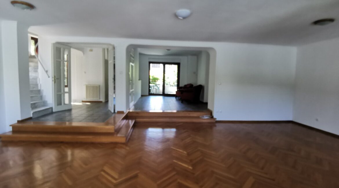 Dedinje 300sqm house for rent (12)
