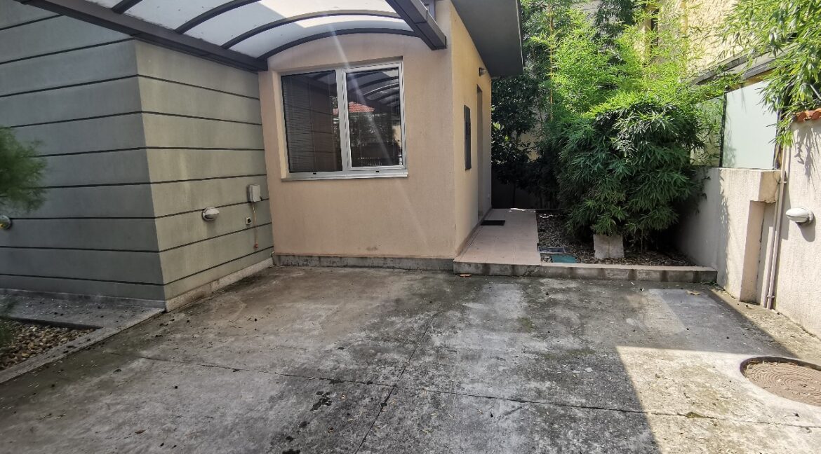 Senjak 280sqm house for rent (19)