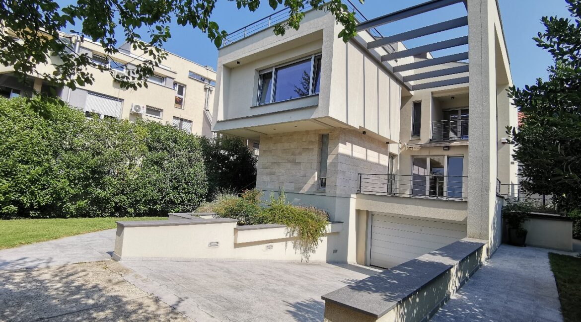 Banovo brdo house for rent (18)