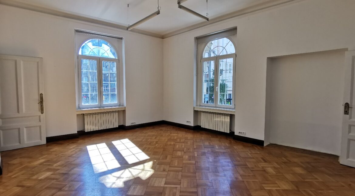 Rent luxury office space (7)