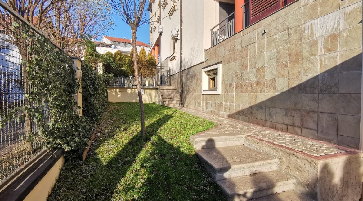 Dedinje 160sqm apartment with garden for rent (18)