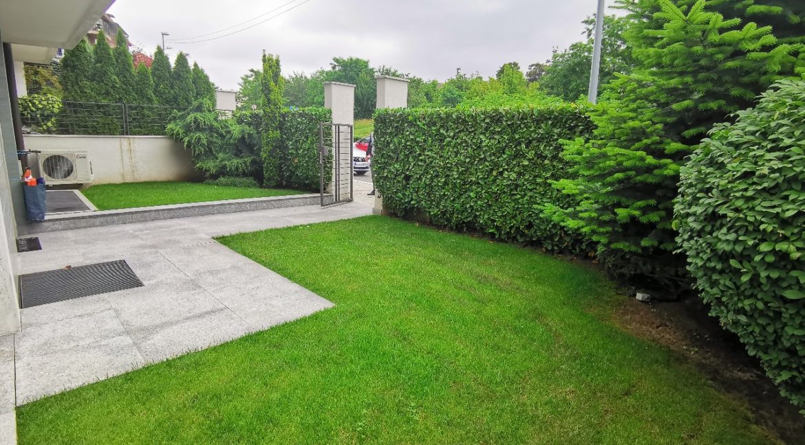 Dedinje house with swimming pool for rent (19)