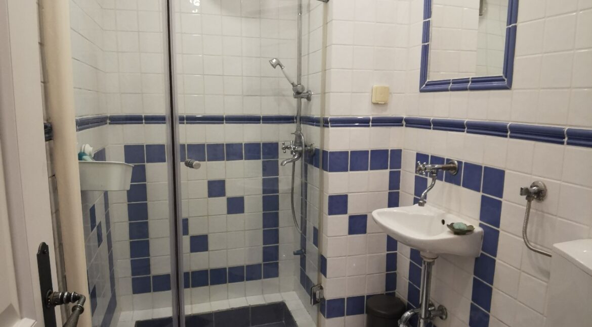 Centre 90sqm apartment for rent (12)