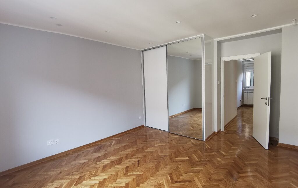 Stari grad 65sqm apartment for rent (4)