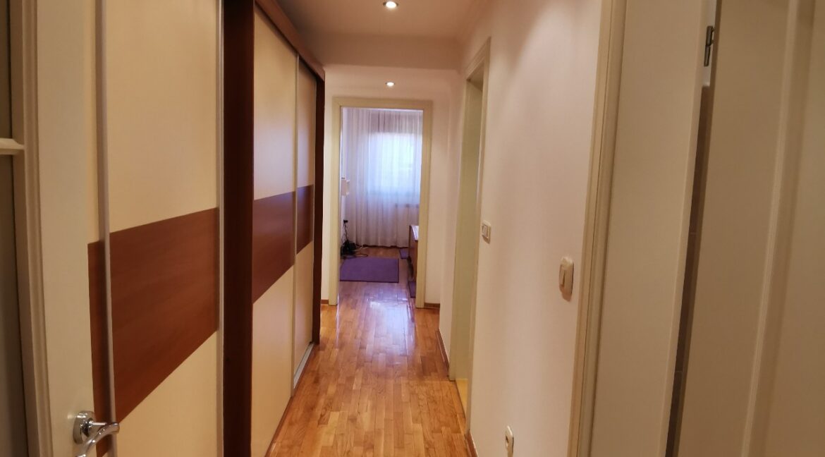 Vozdovac 130sqm apartment for rent (11)