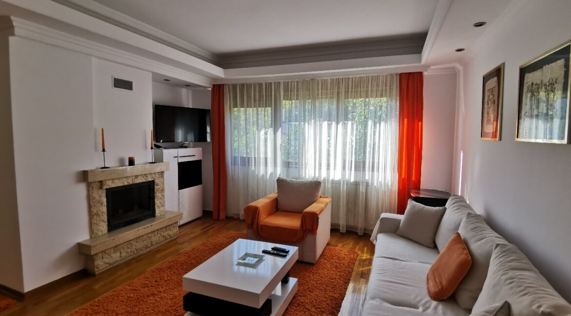 Vozdovac 130sqm apartment for rent (3)
