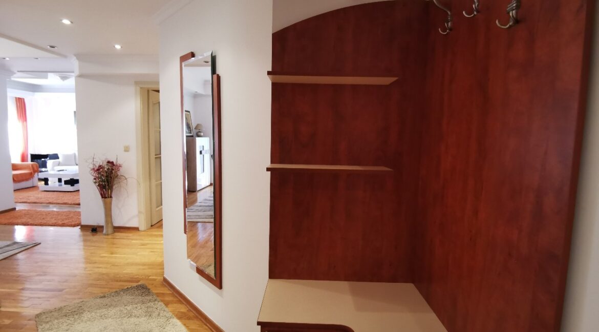 Vozdovac 130sqm apartment for rent (8)