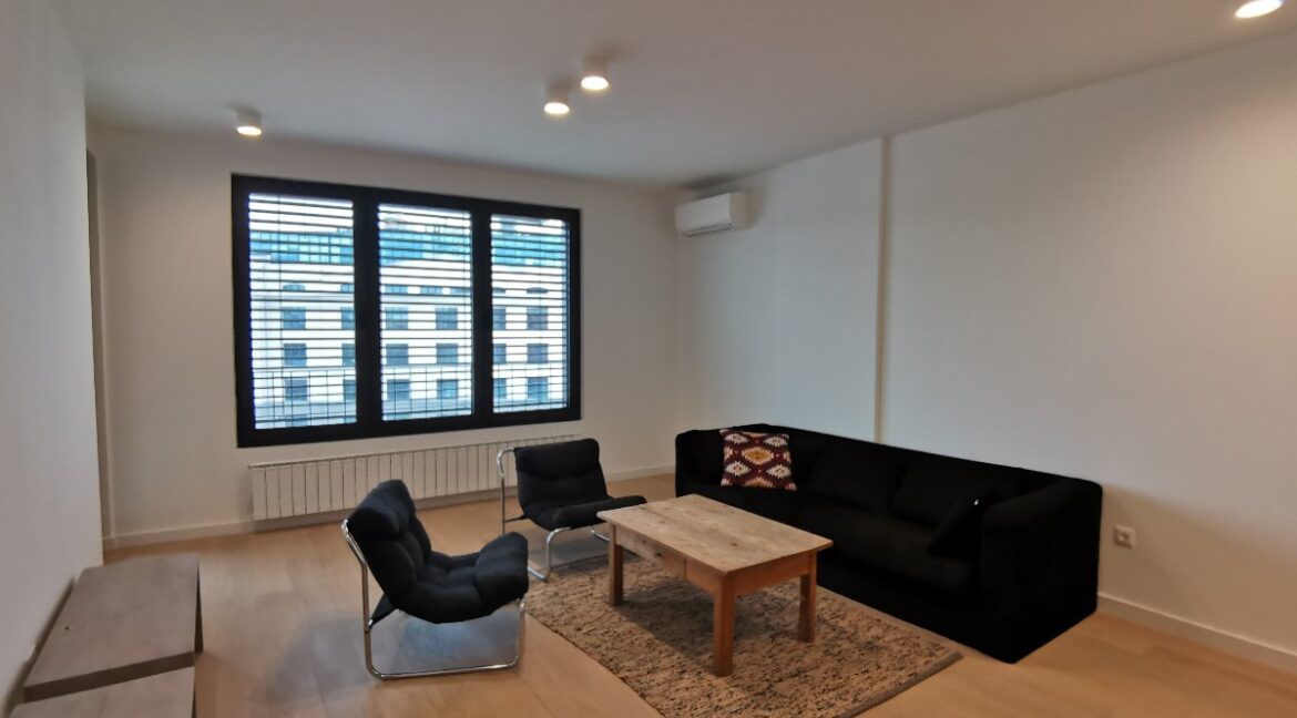 6E7310C3-3E53-42FC-9118-1D557EDA9C4B