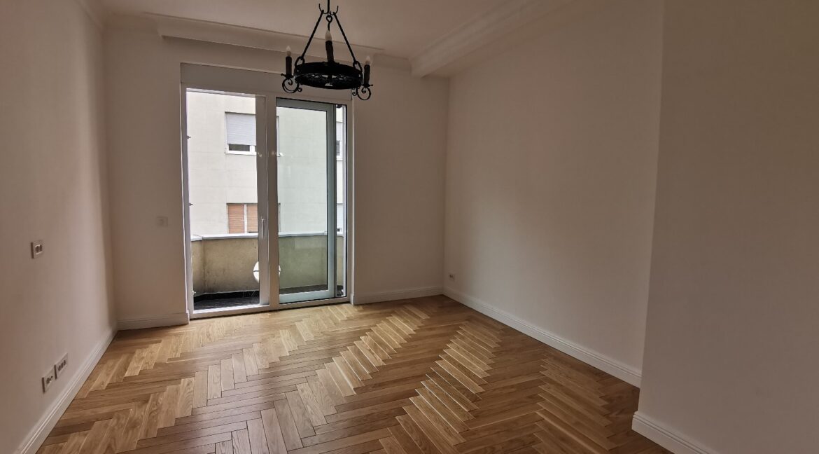 246DB6B1-DA79-4DD9-8E6A-B35FE9094745