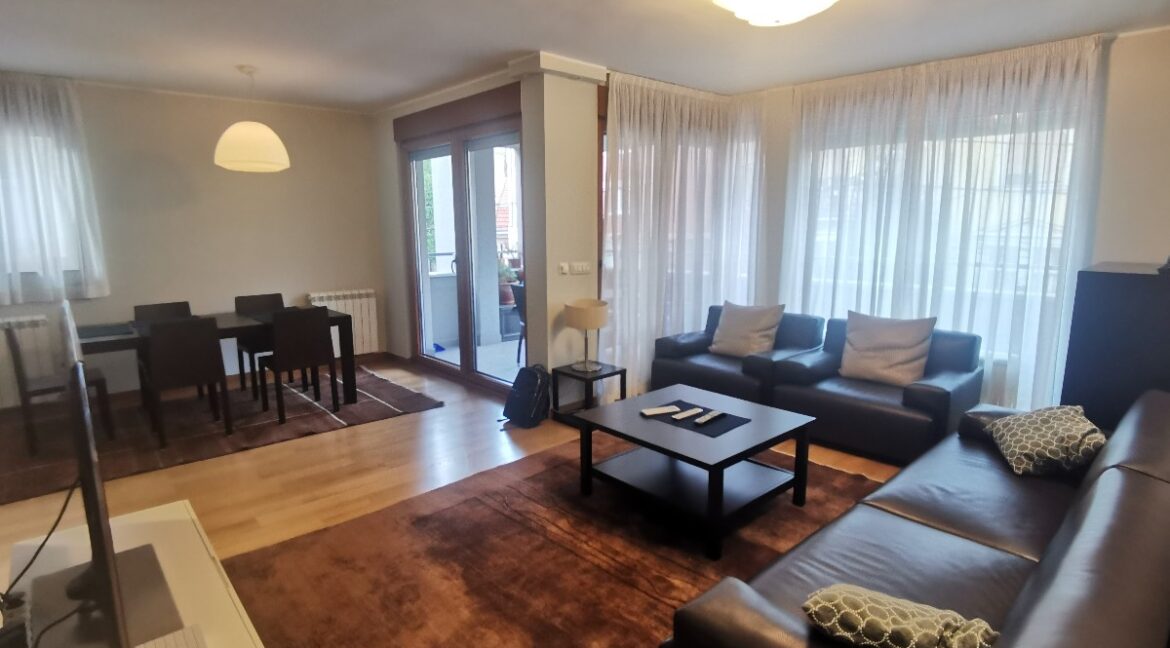 D104FA68-0C8D-484C-8B61-48438E42EF6E