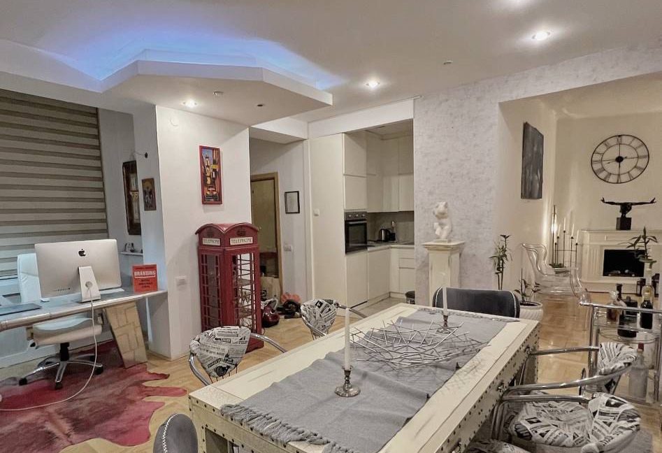 7f72f784-9462-4cbd-973c-f585e72f1f90