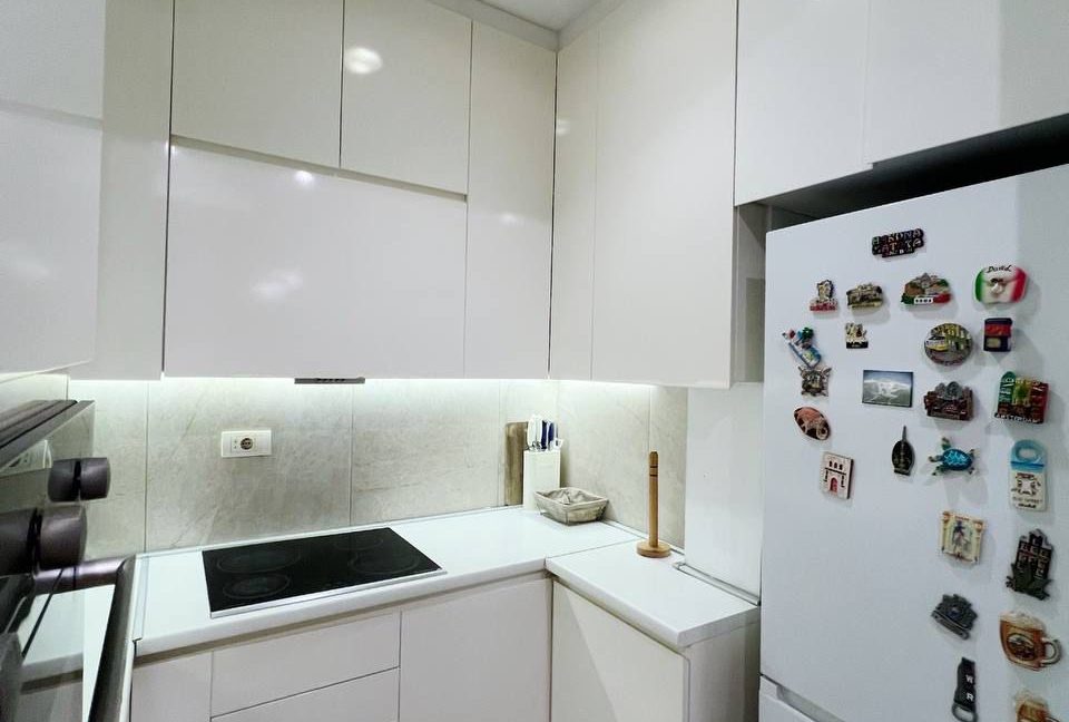 babe8a5c-ecc9-4c7e-9fd6-69c0a5b79743